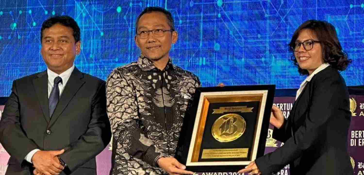 News Banner Alfamart: Emiten Terbaik pada Bisnis Indonesia Award 2023