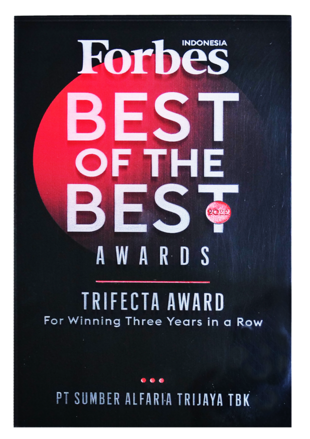 Image reward Forbes Award, Trifecta Award for Winning Three Years in a Row dari Forbes 2022
