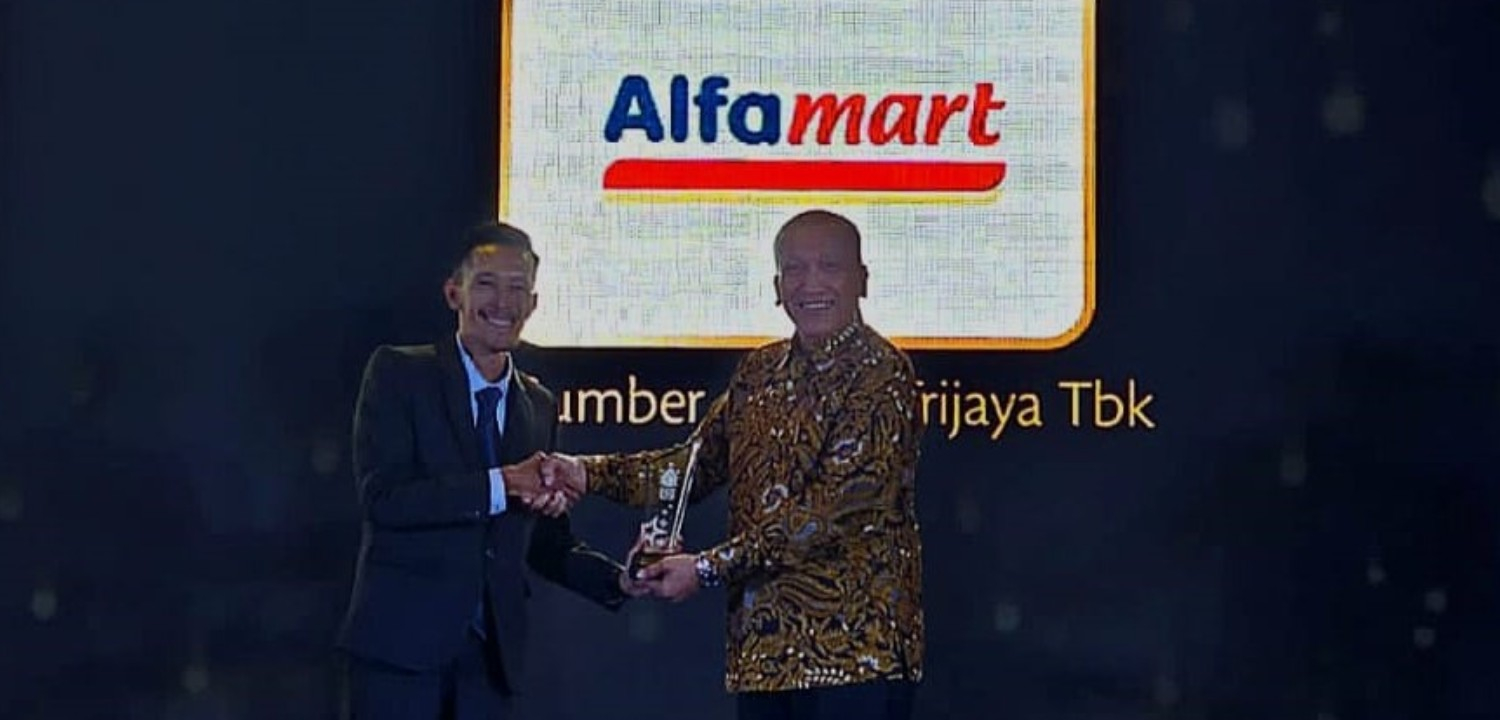 News Banner Alfamart Raih TrenAsia ESG Award 2023